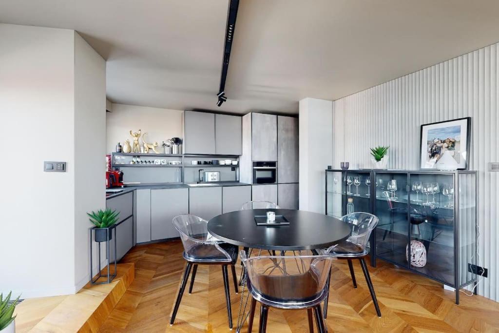 Apartament Stylovy Loft S Ohromnou Terasou Bratysława Zewnętrze zdjęcie